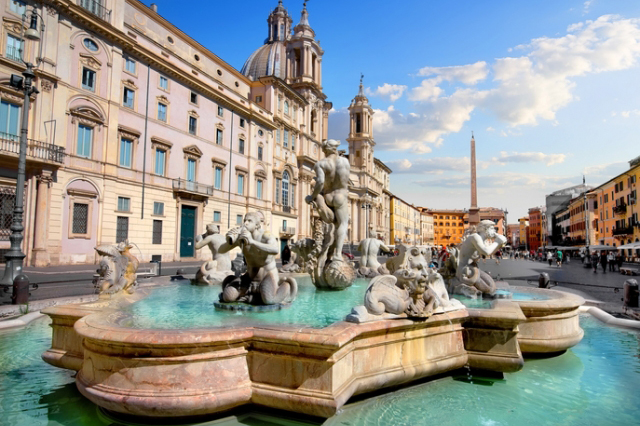 バロックの巨匠ベルニーニの傑作、ナヴォーナ広場の四大河の噴水へ行こう（イタリア・ローマ）