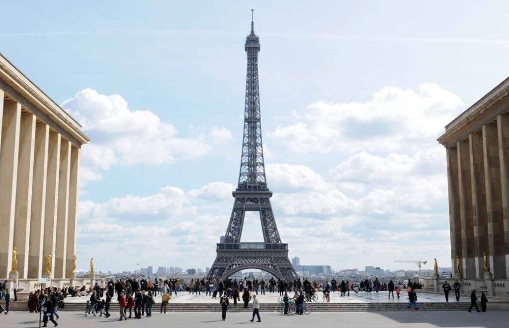 歴史と魅力が詰まったクリュニー修道院へのガイドと観光情報 地球の歩き方