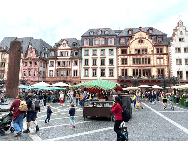 【2021年8月 ドイツ・マインツ 旅の最新事情】地元っ子気分を楽しみながら市場や路地散歩を楽しむプラン