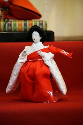 京人形、古代 即日対応。古道具 骨董品 美術品の買取はリユースkohanaへおまかせ