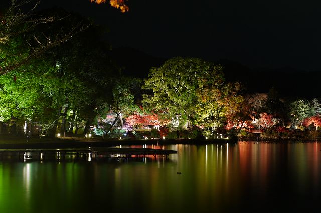 大覚寺2014・真紅の水鏡002