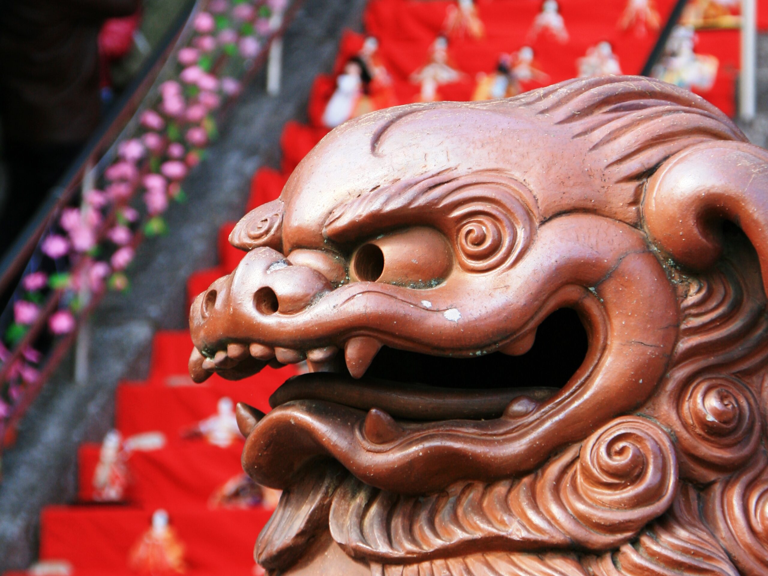 岡山・備前市】「備前片上ひなめぐり」で圧巻の宇佐八幡宮の石段ひな