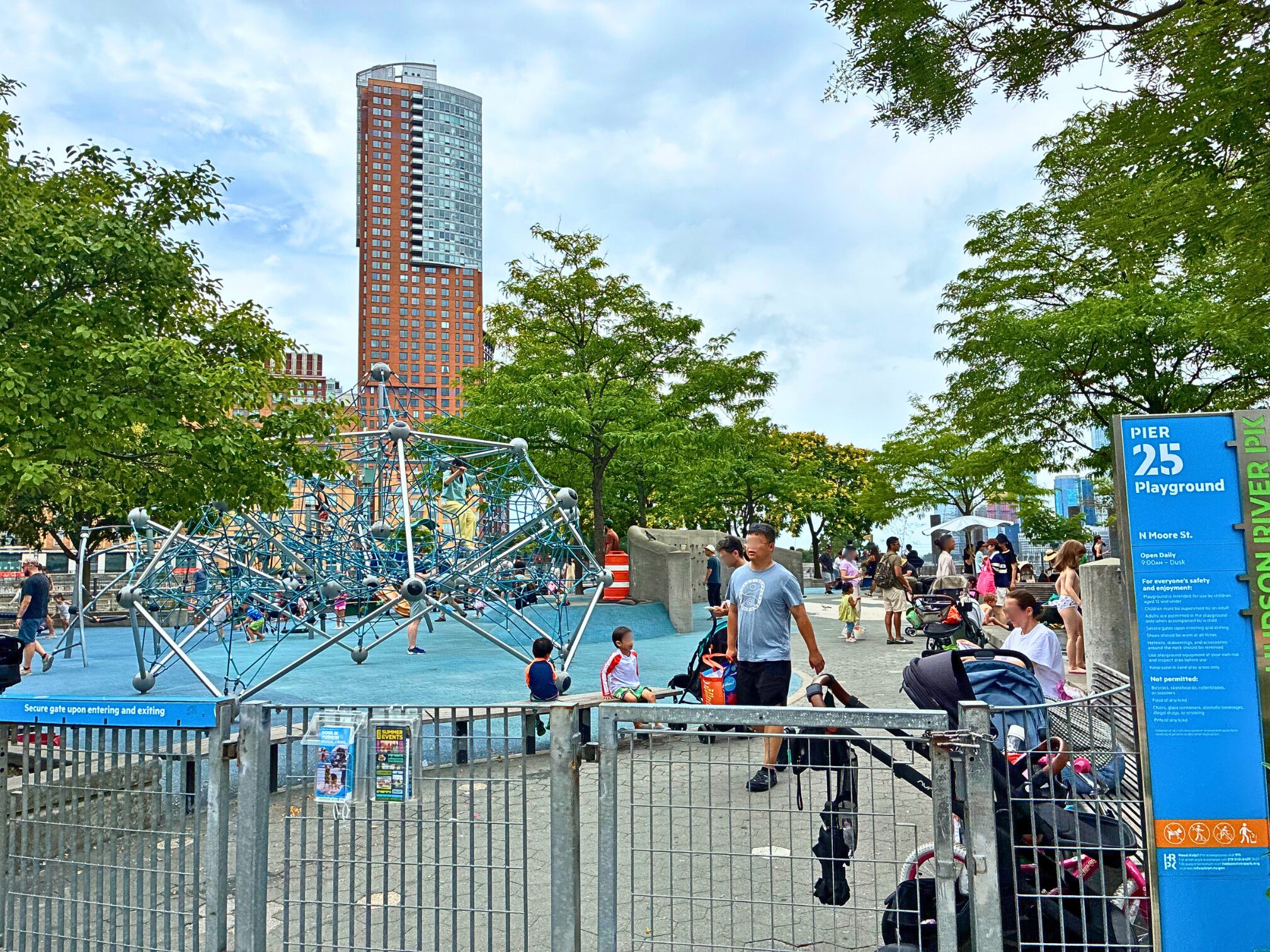 アメリカ】NYで水遊び！Pier 25＆26 | 地球の歩き方