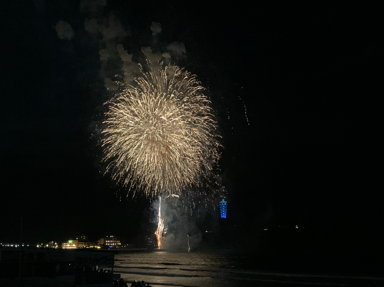 神奈川／藤沢】この夏、最後の花火｜9月6日、江の島“夏”花火が開催され