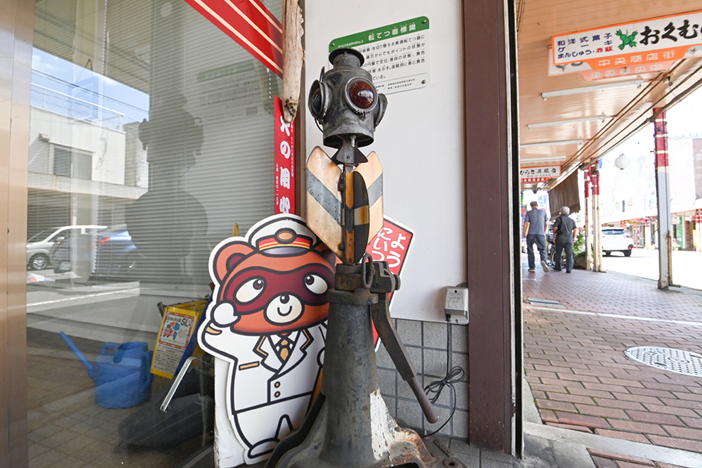 新潟】鉄道のまち新津②“鉄分”たっぷりの「にいつ鉄道商店街」 | 地球